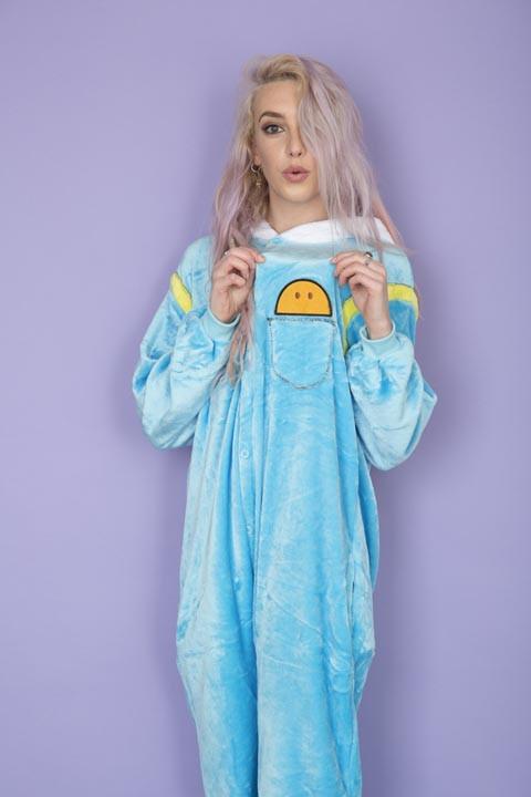 Large (Height 168-178 CM / 5'6-5'10) Official ONESIE Merch
