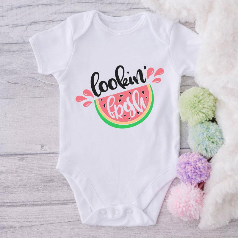 Lookin' Fresh-Funny Onesie-Best Gift For Babies-Adorable Clothes-Clothes For Baby-Best Gift For Papa-Best Gift For Mama-Cute Onesie NW0112 0-3 Months Official ONESIE Merch